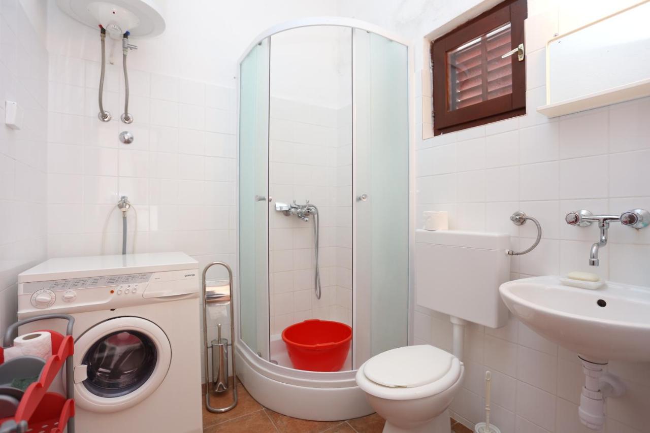 Apartments By The Sea Slatine, Ciovo - 16345 ภายนอก รูปภาพ