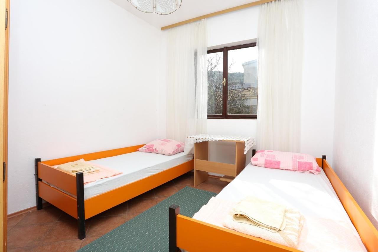 Apartments By The Sea Slatine, Ciovo - 16345 ภายนอก รูปภาพ